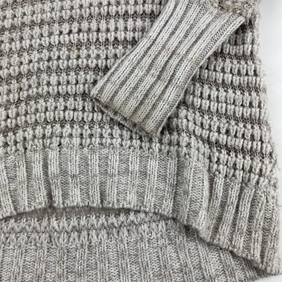 Express Sweater Womens Medium Gray Chunky Knit - Picture 4 of 9